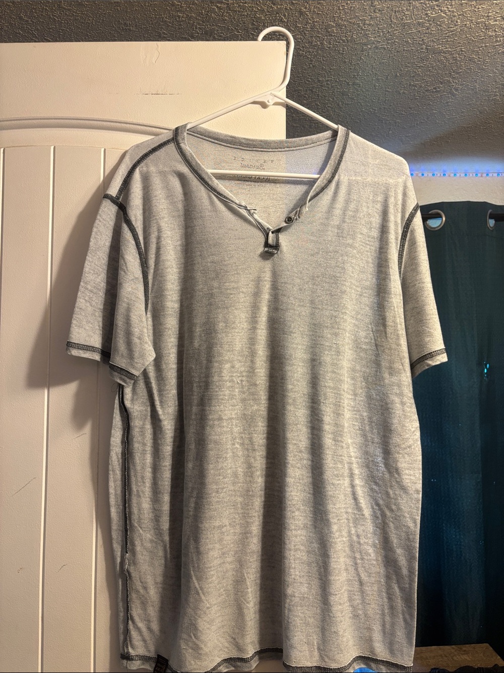 Men's Classic Short Sleeve Henley T-Shirt - Light Gray